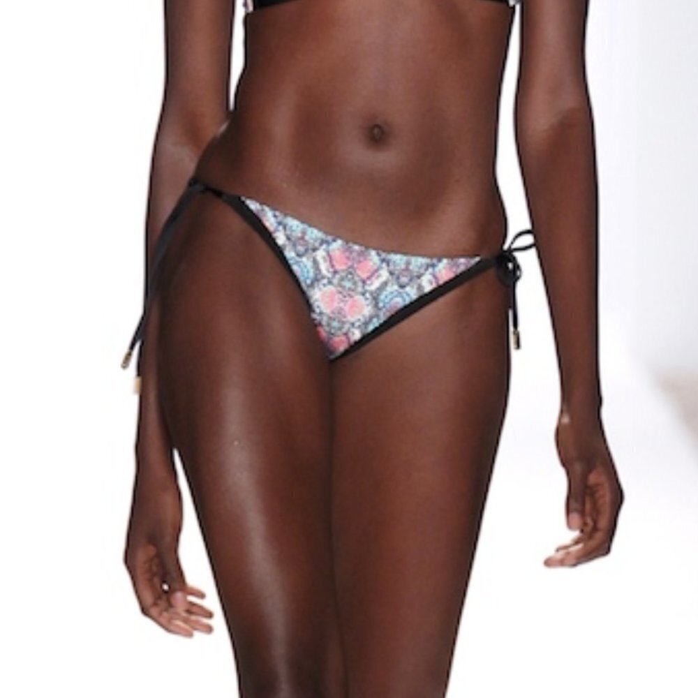 NWT A.Che Snakeskin Print Ruched Back Side Tie String Bikini